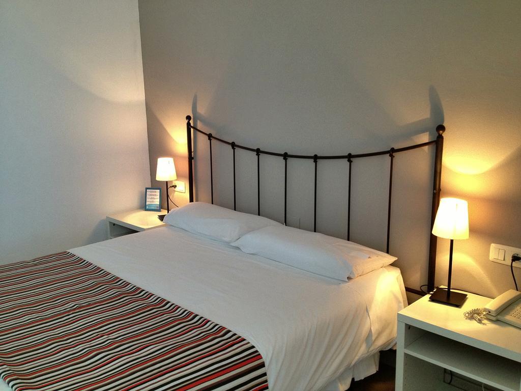 Casa Del Mar Hotel & Apartaments ロザス 部屋 写真